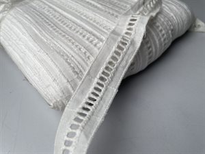 Mellemværk - knækket hvid 2,5 cm